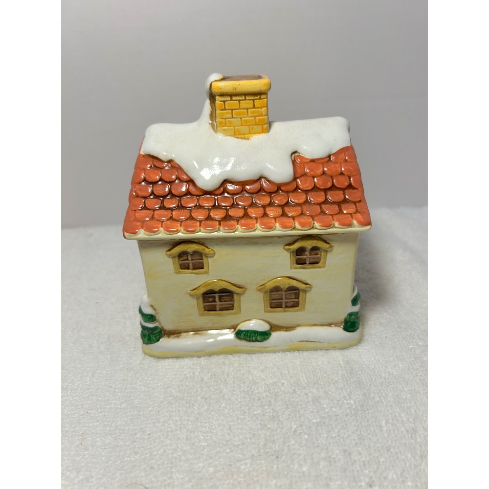 Vintage‎ Kmart Fine Ceramic Hand Painted Christmas House Ornament Snow Cottage - Picture 2 of 9
